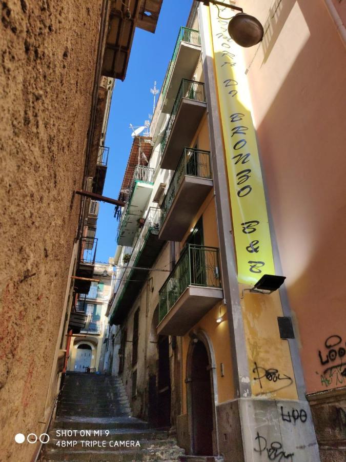 Hotel La Dimora Di Bronzo Nápoles Exterior foto